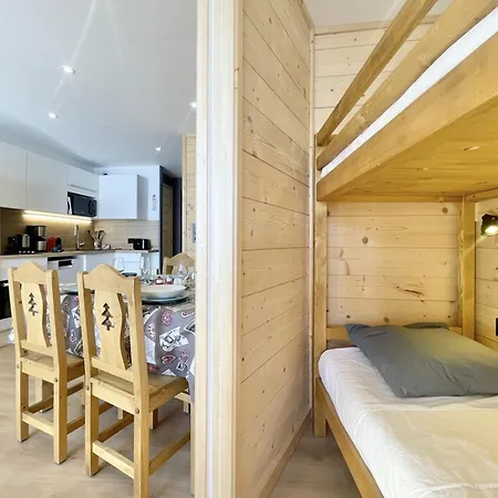 Appartamento So414 T2 Skis Aux Pieds 3 Vallees Parking Wifi *